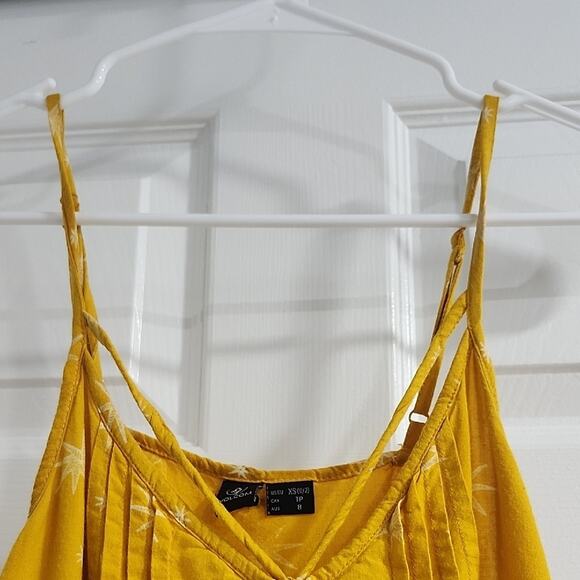 Volcom Yellow Star Camisole Top - Picture 5 of 12